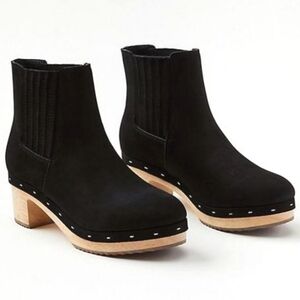 NEW! ANN TAYLOR LOFT Black Suede Wooden Heel Clog Ankle Boots Booties 5.5.